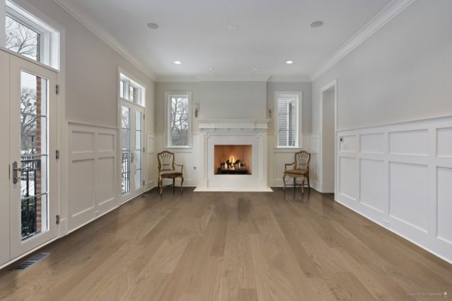 Tapi Zion Alabaster Brushed & Matt Lacquered Engineered Wood Flooring